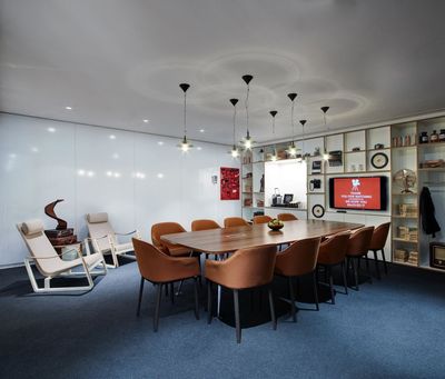 Modern Meeting Room