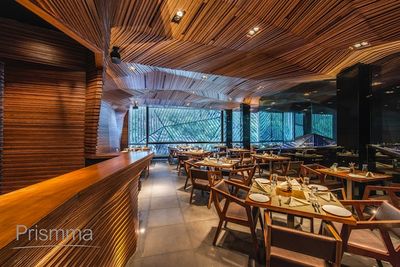 Contemporary Hospitality Bar