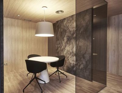 Modern Meeting Room