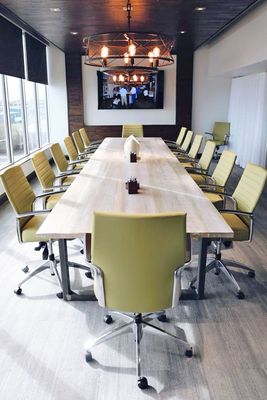 Modern IT Boardroom