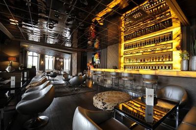 Modern Hospitality Bar