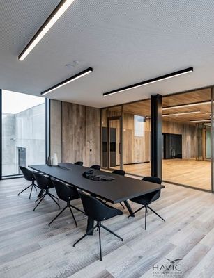 Modern Meeting Room