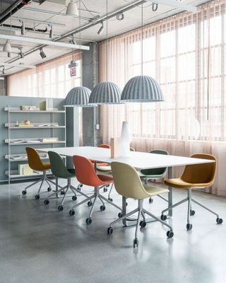 Modern Meeting Room