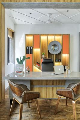 Contemporary Executive Cabin