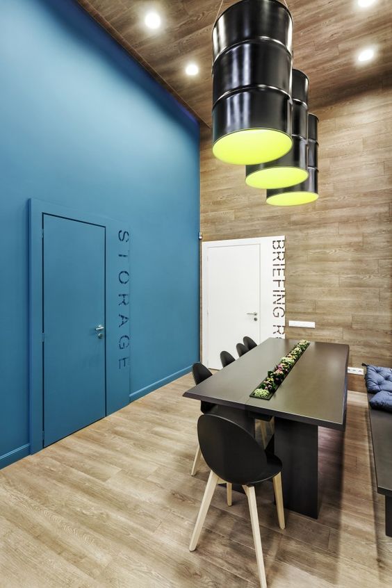 Modern Meeting Room