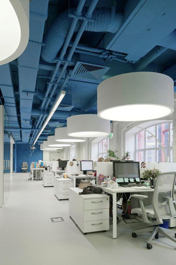 Modern IT Workstation