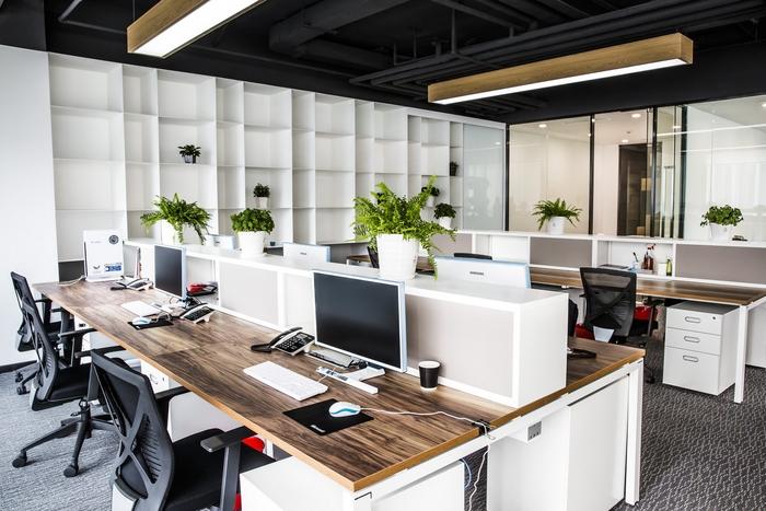 Modern IT Workstation