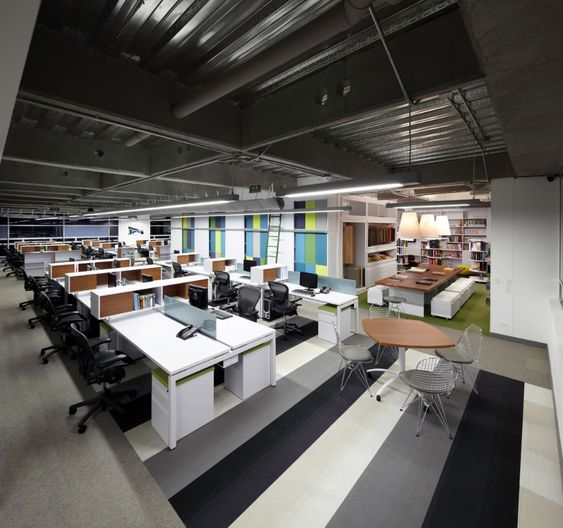 Modern IT Workstation